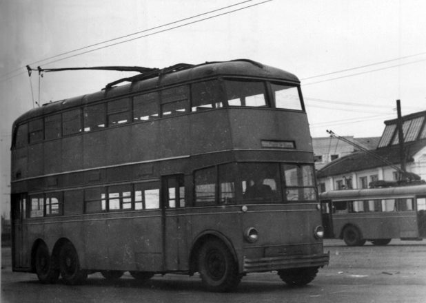Советский автобус ЯТБ-3